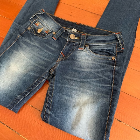 True Religion Women’s skinny Jeans (Short Inseam) - Picture 2 of 6
